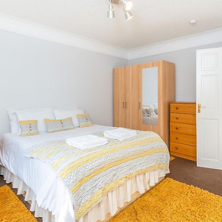 The View Spacious Apartment In Afan Forest Bike Park By Staystaycations Port Talbot Ngoại thất bức ảnh