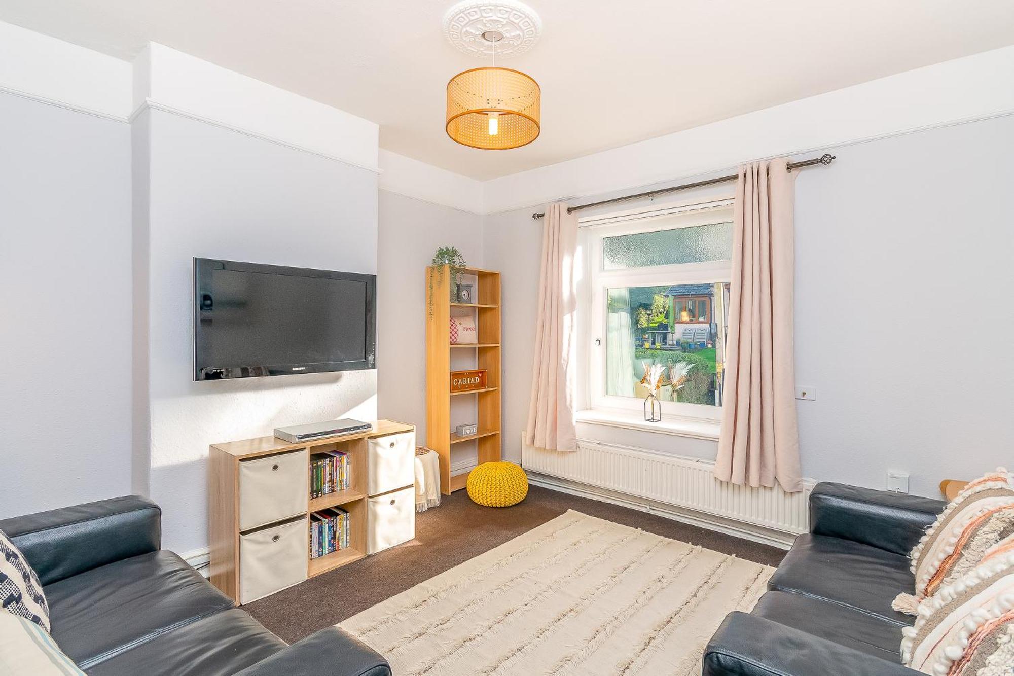 The View Spacious Apartment In Afan Forest Bike Park By Staystaycations Port Talbot Ngoại thất bức ảnh