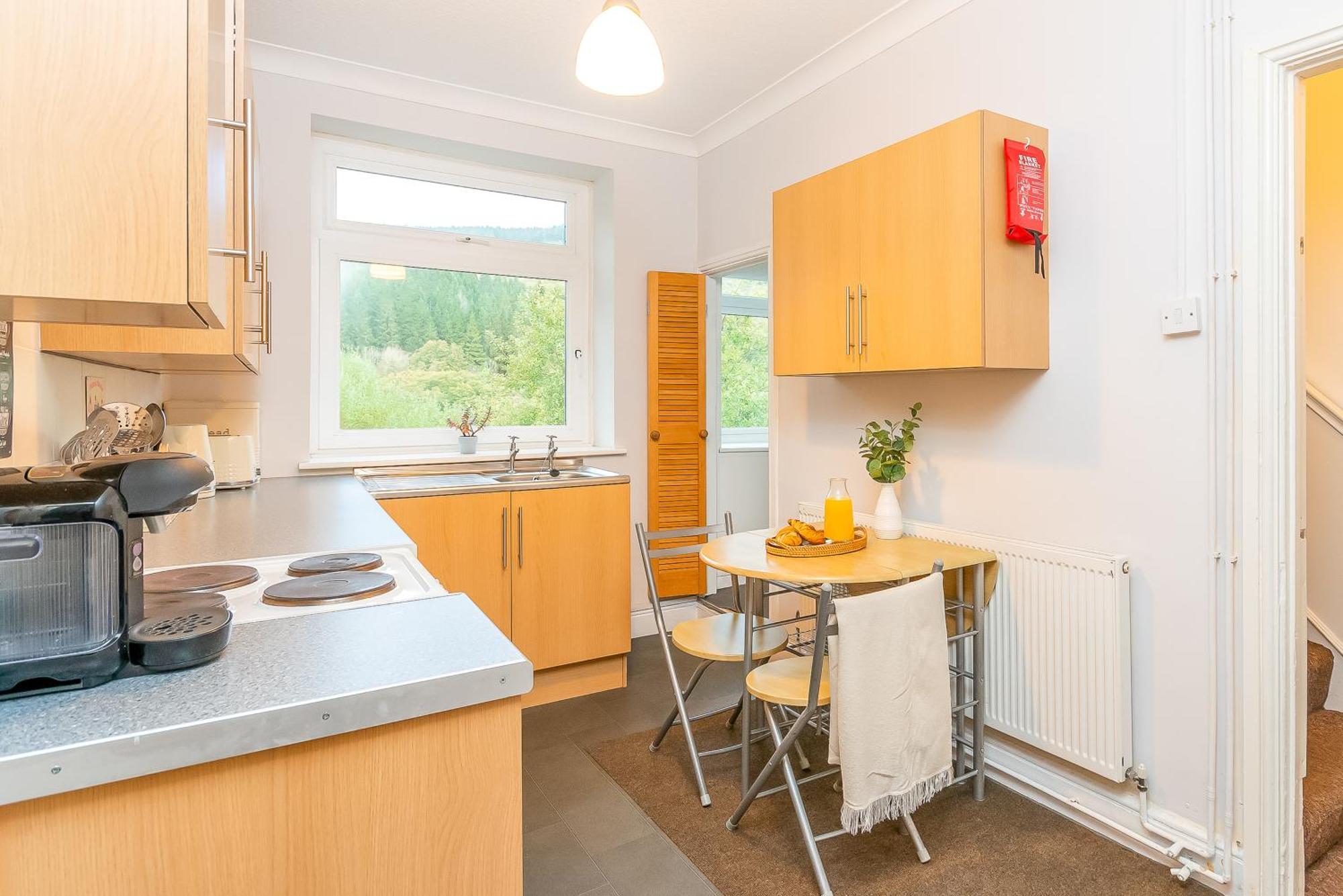The View Spacious Apartment In Afan Forest Bike Park By Staystaycations Port Talbot Ngoại thất bức ảnh